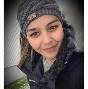 Meet your Posher, Myriam